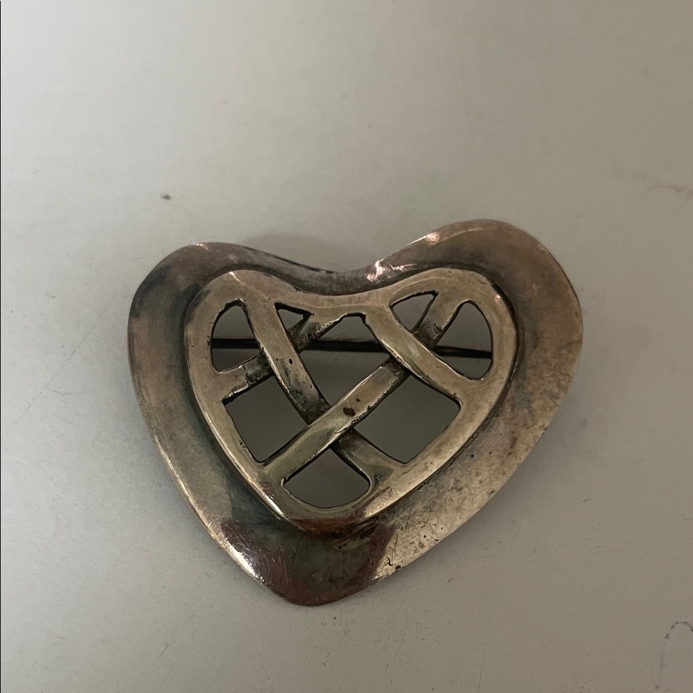 Heart Shaped 925 Silver Celtic Knot Brooch